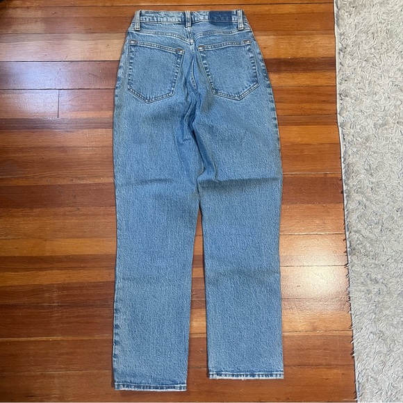 Abercrombie 90s Straight Ultra High Rise Curve Love 26S / 0S - Picture 3 of 5